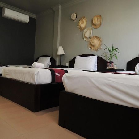I Lodge Siem Reap Exteriör bild